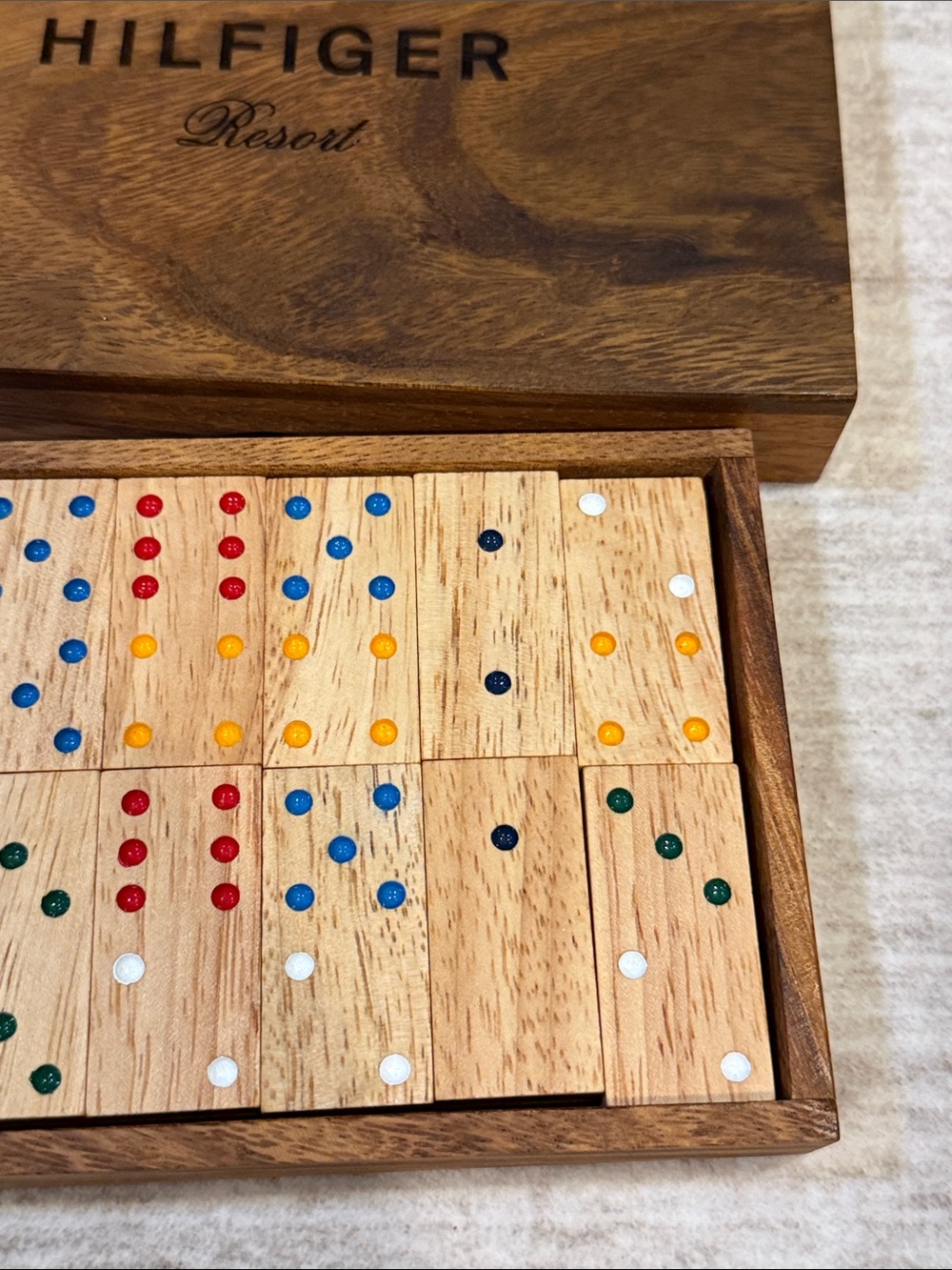The Hilfiger Resort Dominos set in Wooden Box - Picture 6 of 7